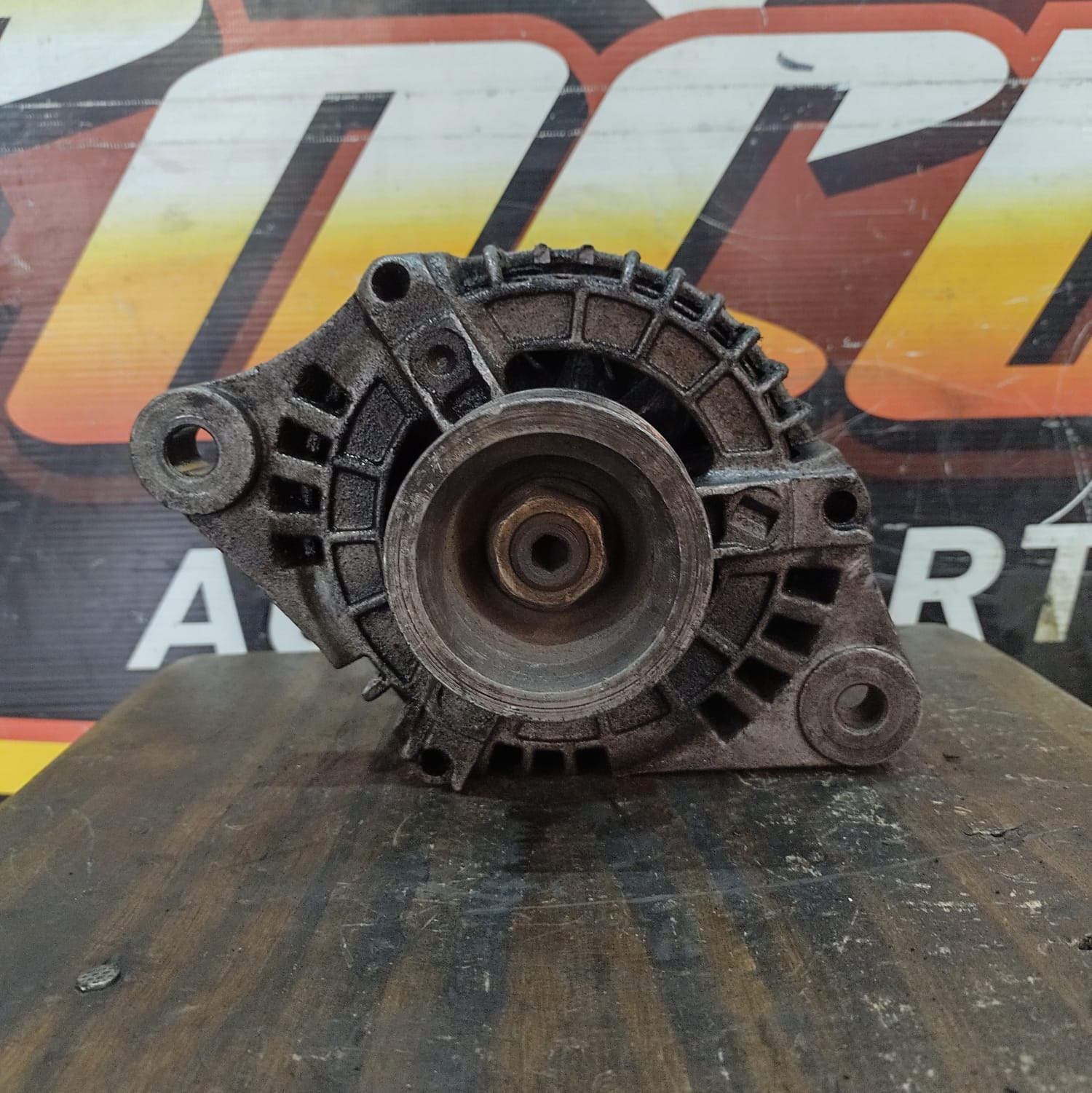 Alfa Romeo 145 con detalle